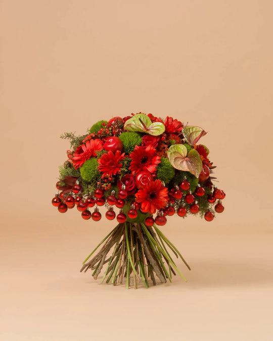 Chic Cheer|Hand Bouquet - Alissar Flowers Amman