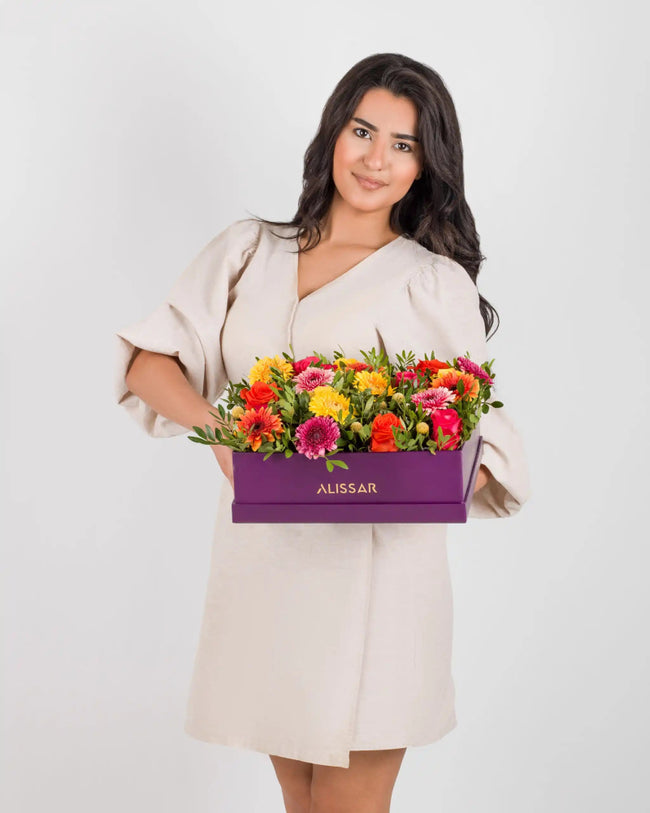 Day Radiance|Cardboard Box - Alissar Flowers Amman