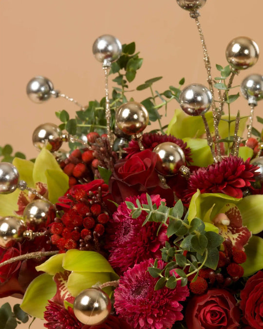 Glistening Glitz|Flowers in a Vase - Alissar Flowers Amman