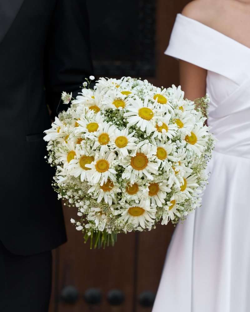 She Shines|Bridal Bouquet - Alissar Flowers Amman