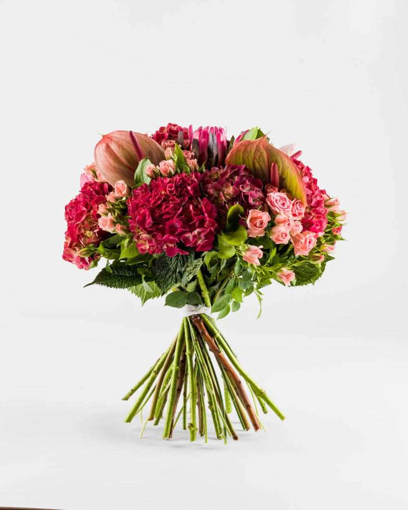 Hold Me Dear|Hand Bouquet - Alissar Flowers Amman