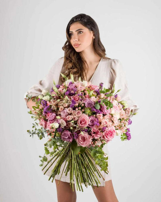 Hold Me Enchanted|Hand Bouquet - Alissar Flowers Amman