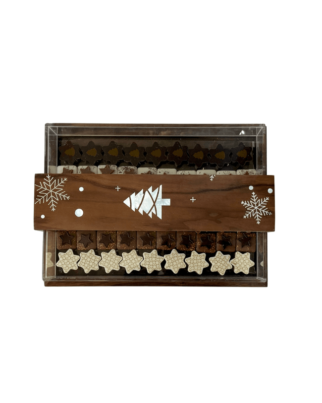 Läderach - Christmas Pralines Tray type | Alissar Flowers