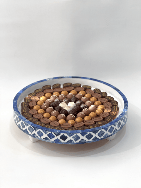 Läderach - White Tray|Ramadan Chocolate - Alissar Flowers Amman