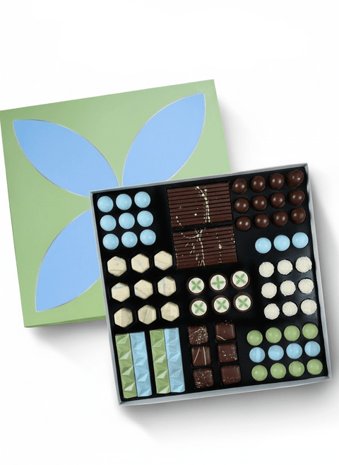 Lilac - A Burst of Colorful Delights Box type | Alissar Flowers