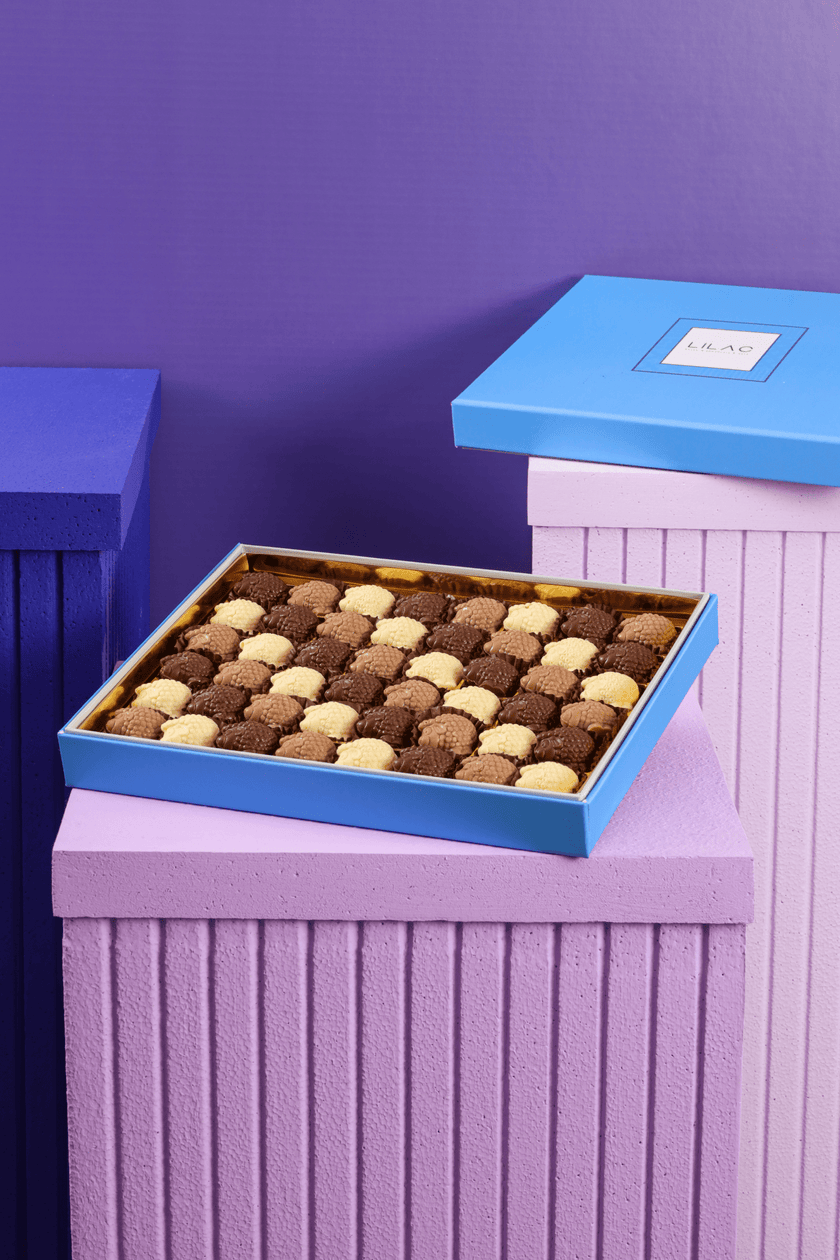 Lilac - Eid Sheep Bonbon Chocolate Box - 48 pieces type | Alissar Flowers
