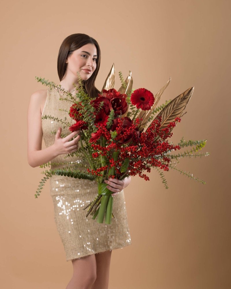 ‘Tis the Bloom|Hand Bouquet - Alissar Flowers Amman