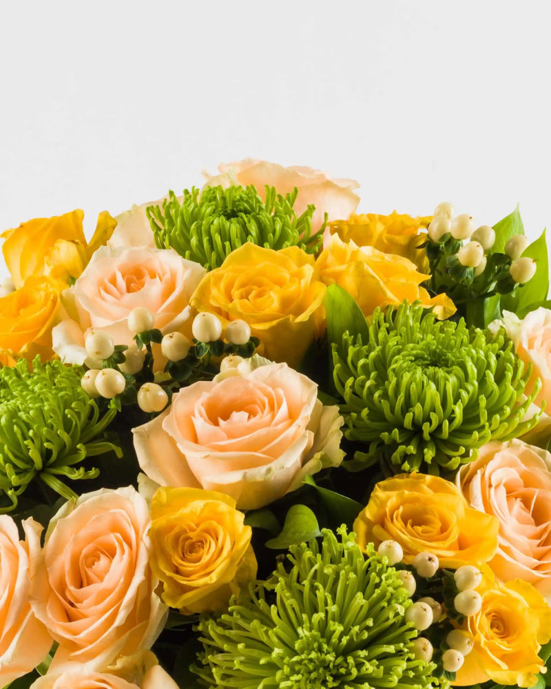 Hold Me Soft|Hand Bouquet - Alissar Flowers Amman